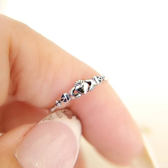 Claddagh Ring, Tiny Celtic Irish Claddagh Ring, Thin Ring, Sterling Silver Women - Picture 6 of 9